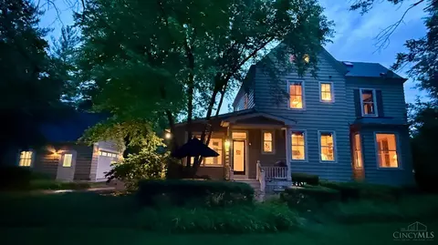 177 Burns Ave, Wyoming, OH 45215