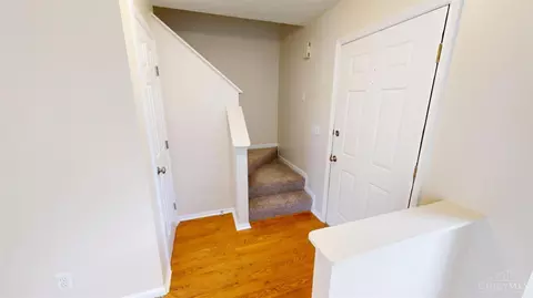 Entry Way - 21 Arrowhead Dr, Amelia, OH 45102 photo 1 of 2