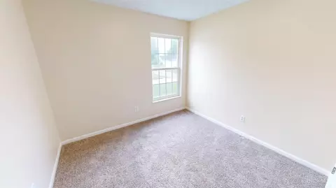 Bedroom - 21 Arrowhead Dr, Amelia, OH 45102 photo 3 of 5