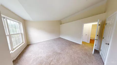 Bedroom - 21 Arrowhead Dr, Amelia, OH 45102 photo 2 of 5