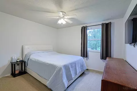 Bedroom - 4601 Shephard Rd, Batavia, OH 45103 photo 1 of 2