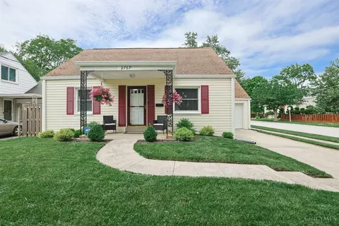 2767 Redfield Pl, Cincinnati, OH 45230