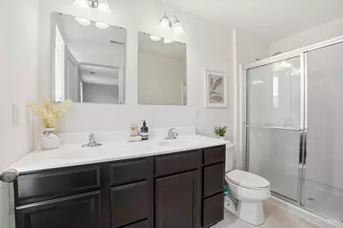 Bath - 4648 Kenneth Joseph Ct, Morrow, OH 45152 photo 2 of 5