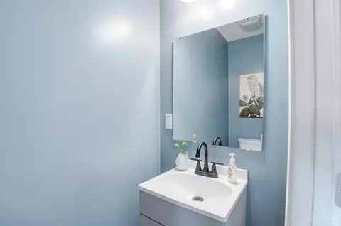 Bath - 4648 Kenneth Joseph Ct, Morrow, OH 45152 photo 1 of 5