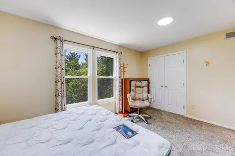 Bedroom - 151 Circle Dr, Harrison, OH 45030 photo 5 of 9