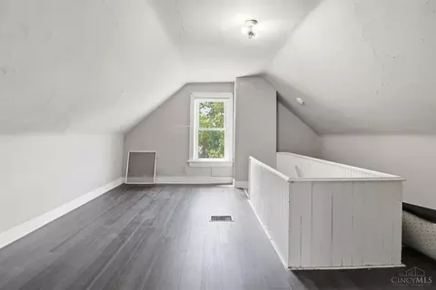 Other - 219 Atkinson St, Cincinnati, OH 45219 photo 1 of 9