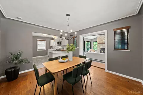 Dining - 3429 Custer St, Cincinnati, OH 45208 photo 2 of 3