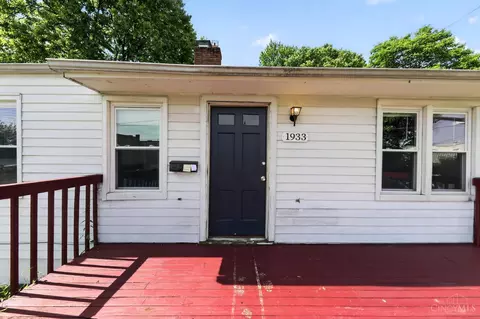 1933 Shollenberger Ave, North College Hill, OH 45239