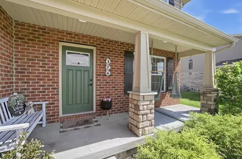 Exterior - 176 Shanda Dr, Monroe, OH 45050 photo 5 of 10