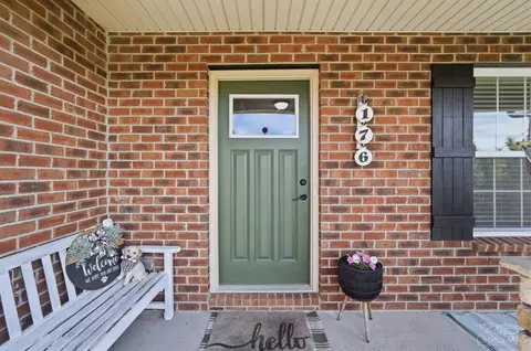 Entry Way - 176 Shanda Dr, Monroe, OH 45050 photo 1 of 7