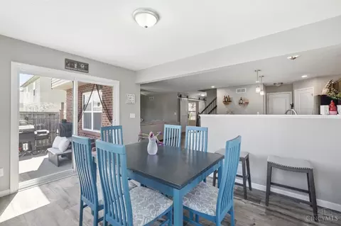 Dining - 176 Shanda Dr, Monroe, OH 45050 photo 3 of 3