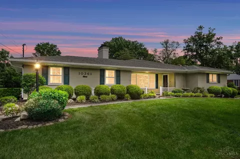 10361 Buxton Ln, Montgomery, OH 45242