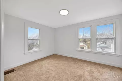 Bedroom - 6254 Betts Ave, Cincinnati, OH 45224 photo 1 of 6