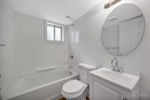 Bath - 6254 Betts Ave, Cincinnati, OH 45224 photo 1 of 1