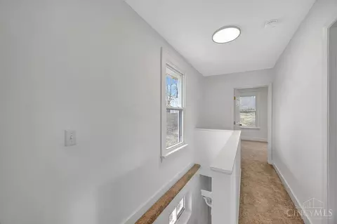 Entry Way - 6254 Betts Ave, Cincinnati, OH 45224 photo 2 of 2