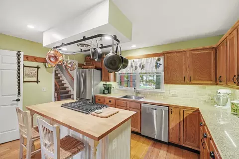 Kitchen - 8780 S Cove Dr, Maineville, OH 45039 photo 2 of 3