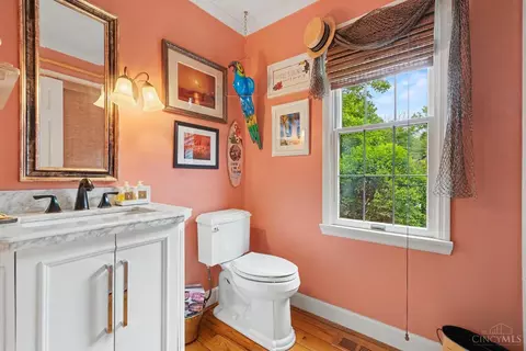 Bath - 8780 S Cove Dr, Maineville, OH 45039 photo 1 of 4