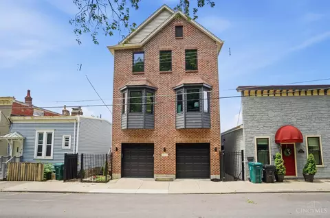1825 Walker St, Cincinnati, OH 45202
