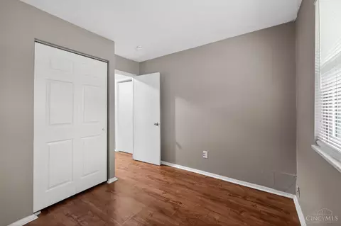 Bedroom - 1315 Meredith Dr, Cincinnati, OH 45231 photo 9 of 12