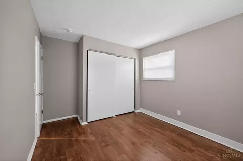 Bedroom - 1315 Meredith Dr, Cincinnati, OH 45231 photo 11 of 12