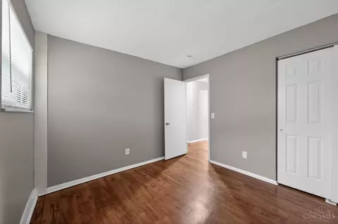 Bedroom - 1315 Meredith Dr, Cincinnati, OH 45231 photo 7 of 12