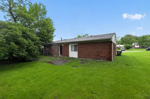 Exterior - 1315 Meredith Dr, Cincinnati, OH 45231 photo 2 of 4