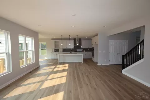 Living - 270 Tilly Ct, Springboro, OH 45066 photo 1 of 2