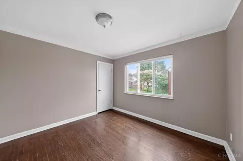 Bedroom - 1903 Acorn Dr, Cincinnati, OH 45231 photo 1 of 5