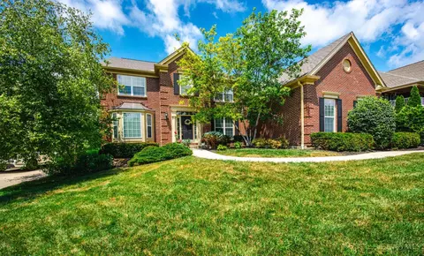 3527 Helendale Ct, Mason, OH 45040
