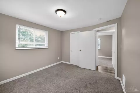 Bedroom - 6331 Stover Ave, Golf Manor, OH 45251 photo 7 of 9