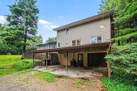 Exterior - 3148 W Fork Rd, Cincinnati, OH 45211 photo 8 of 11