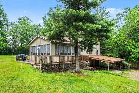 Exterior - 3148 W Fork Rd, Cincinnati, OH 45211 photo 7 of 11