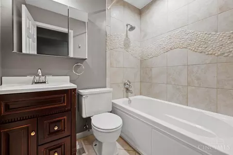 Bath - 469 Maple Circle Dr, Springdale, OH 45246 photo 7 of 7
