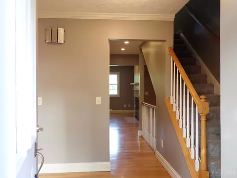 Entry Way - 469 Maple Circle Dr, Springdale, OH 45246 photo 1 of 2