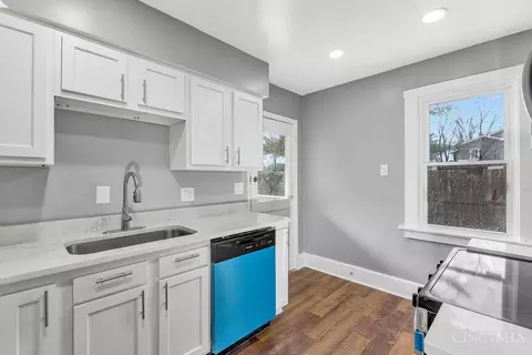 Kitchen - 3311 Augusta Ave, Cheviot, OH 45211 photo 3 of 3