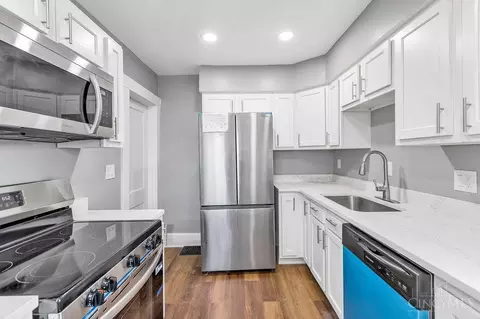 Kitchen - 3311 Augusta Ave, Cheviot, OH 45211 photo 2 of 3
