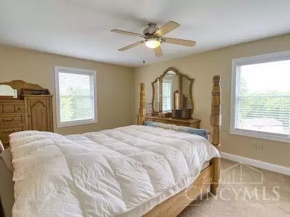 Bedroom - 2211 Reeder Rd, Blanchester, OH 45107 photo 2 of 5