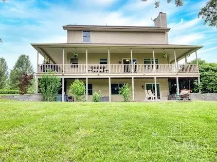 Exterior - 2211 Reeder Rd, Blanchester, OH 45107 photo 5 of 10