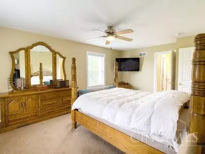 Bedroom - 2211 Reeder Rd, Blanchester, OH 45107 photo 3 of 5