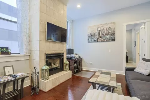 Living - 26 Sixth St, Cincinnati, OH 45202 photo 5 of 5
