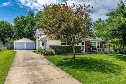 6439 Canastota Dr, Hamilton, OH 45011