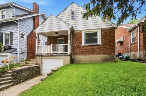 Exterior - 6229 Fairhurst Ave, Cincinnati, OH 45213 photo 12 of 12