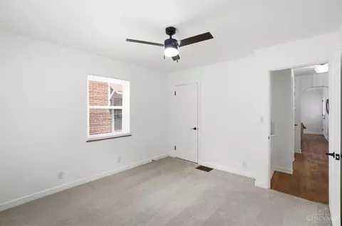 Bedroom - 6229 Fairhurst Ave, Cincinnati, OH 45213 photo 6 of 6