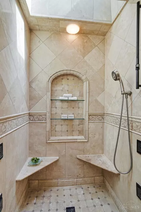 Bath - 4193 Muchmore Rd, Cincinnati, OH 45227 photo 4 of 8