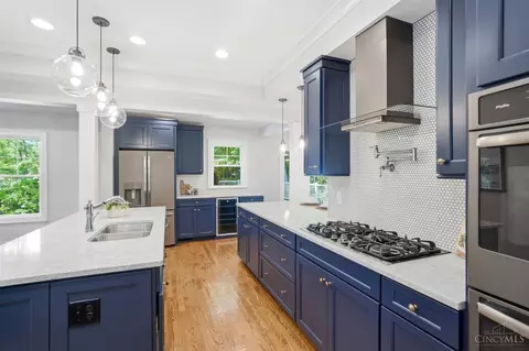 Kitchen - 4193 Muchmore Rd, Cincinnati, OH 45227 photo 6 of 7