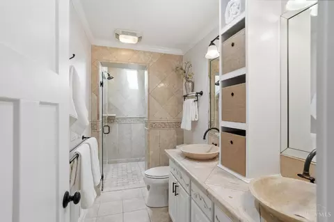 Bath - 4193 Muchmore Rd, Cincinnati, OH 45227 photo 3 of 8