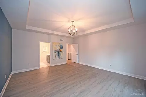 Bedroom - 4126 Magnolia Trce, Cincinnati, OH 45245 photo 2 of 10