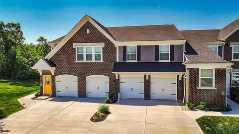 5103 Hazeltine Ln, Lebanon, OH 45036