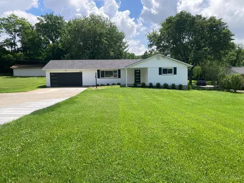 3040 Werkridge Dr, Cincinnati, OH 45248