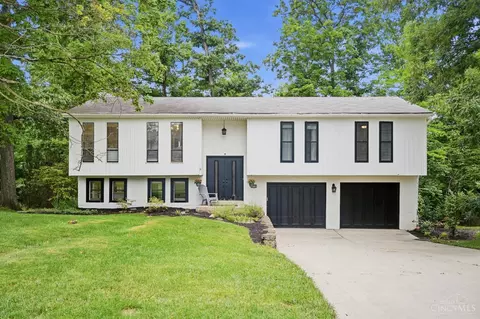 7830 Shadowhill Way, Montgomery, OH 45242